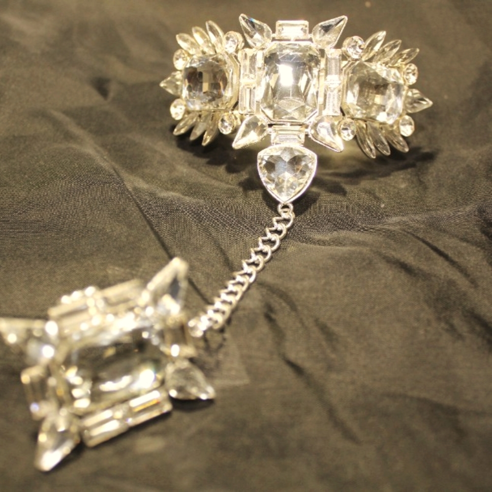 Cuff and ring set